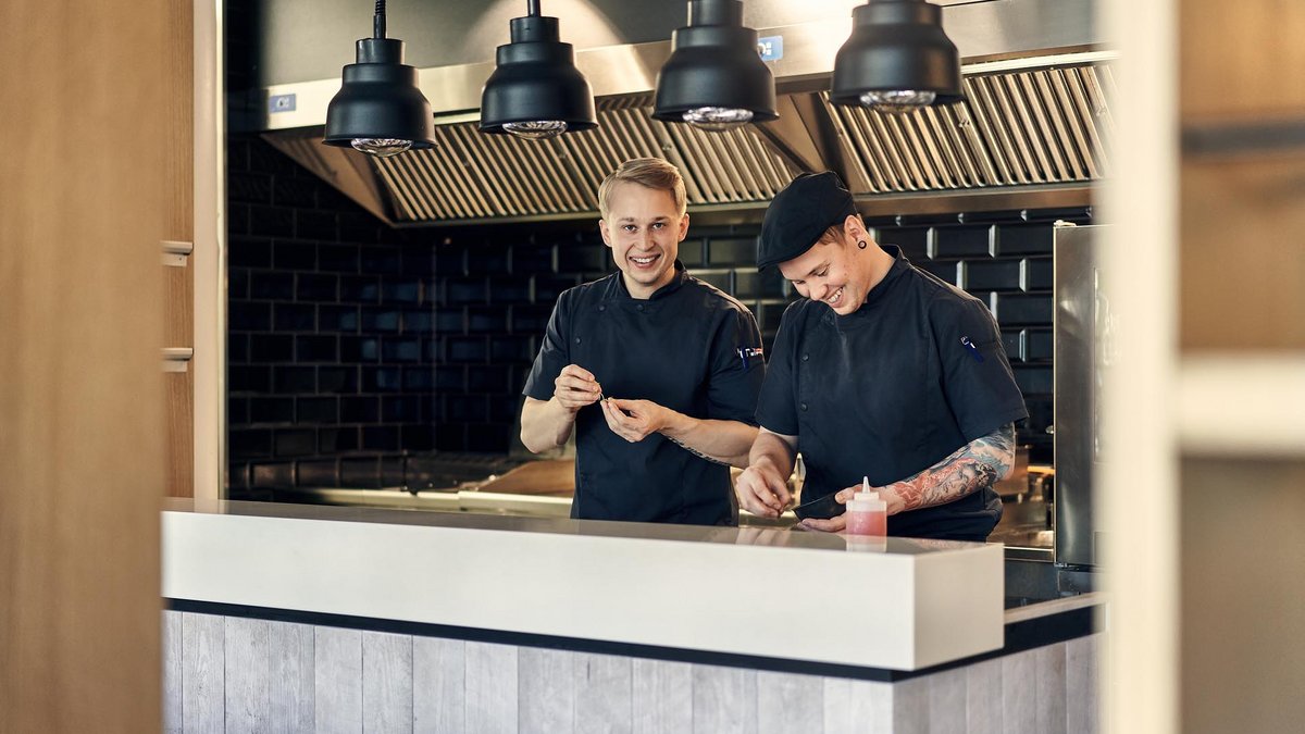 Huippukokki Arto Lappalainen: ”Näissä työvaatteissa tulee särmä olo”