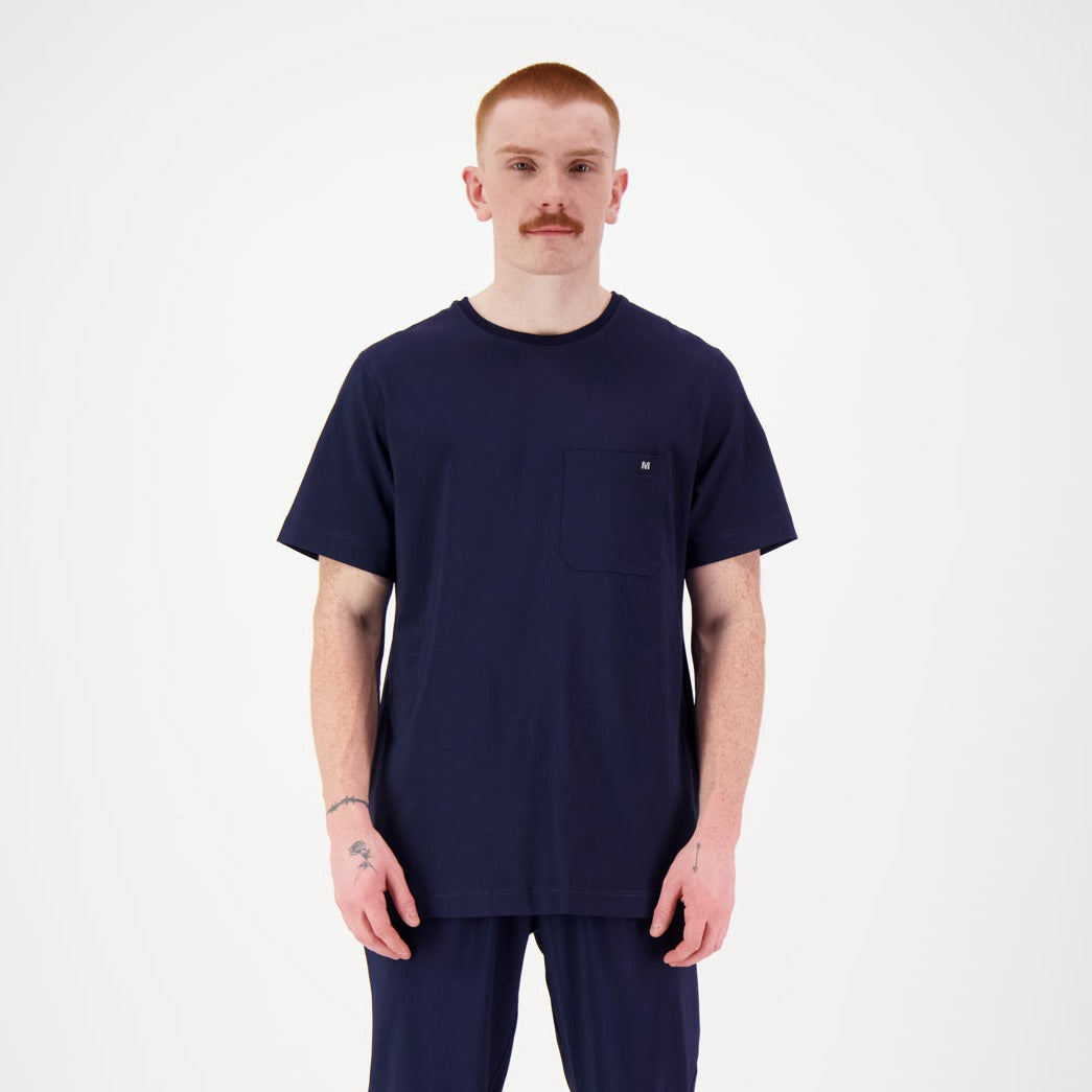 Mallin päällä tummansininen Runo unisex paita